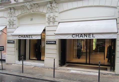 biggest chanel store paris|chanel outlet paris.